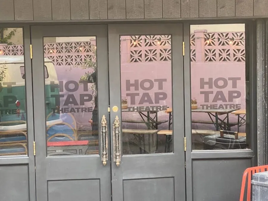 hot tap Hot Tap Theatre, Hastings